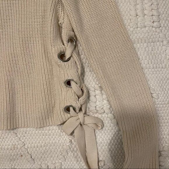 Sweater - Picture 2 of 2